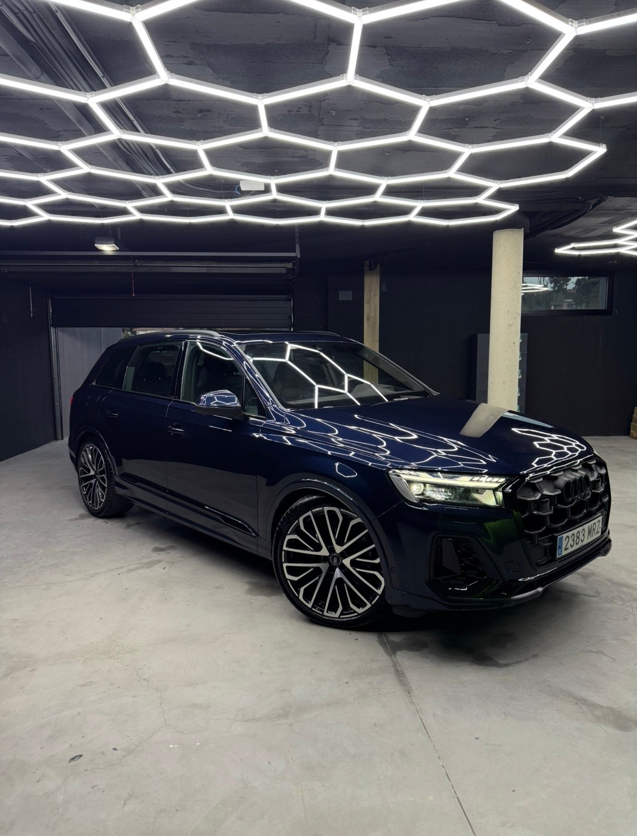 Audi SQ7 exterior after — deep, reflective gloss